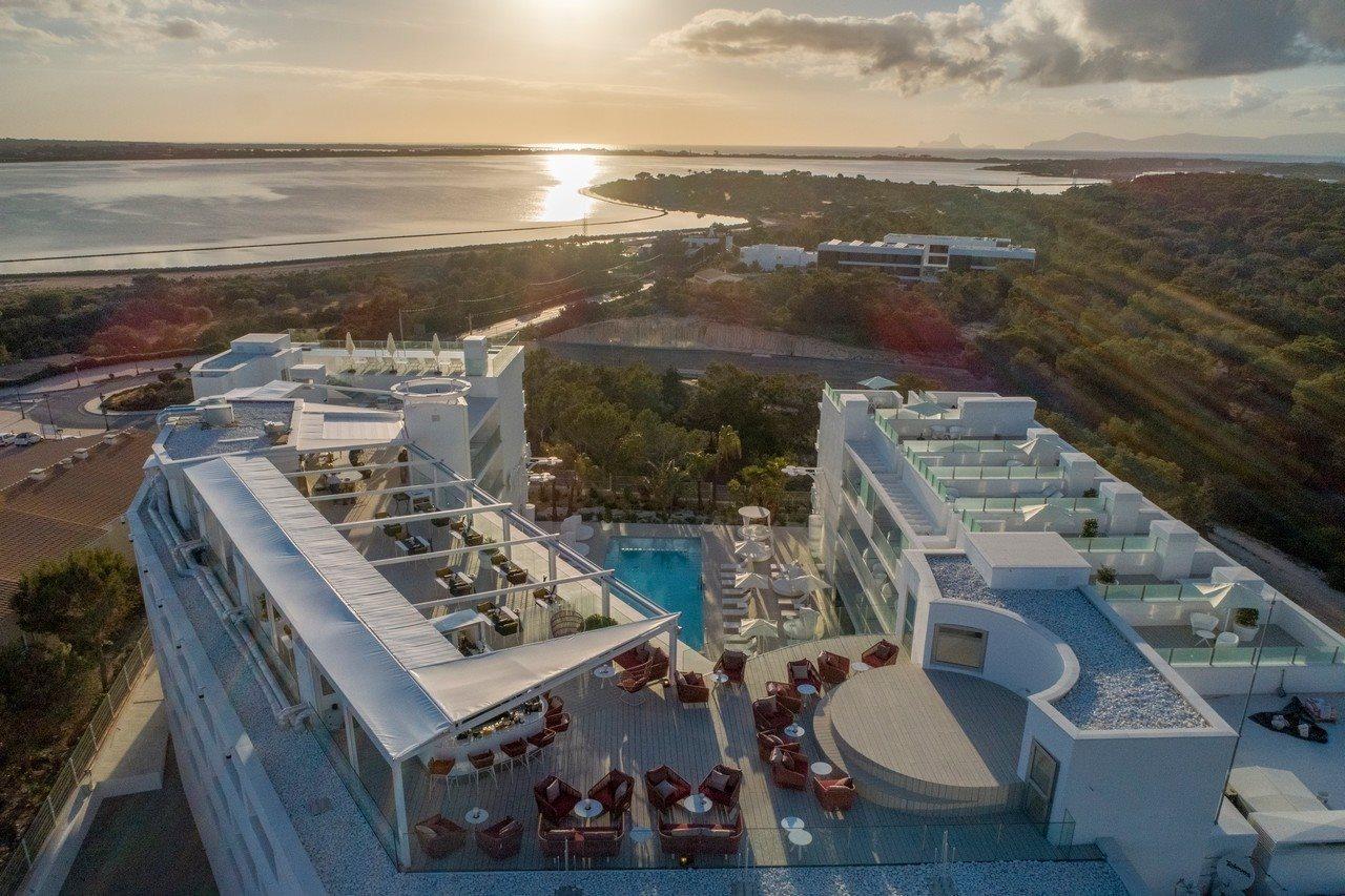 Five Flowers Hotel Formentera, Member Of Melia Collection 에스푸홀스 외부 사진