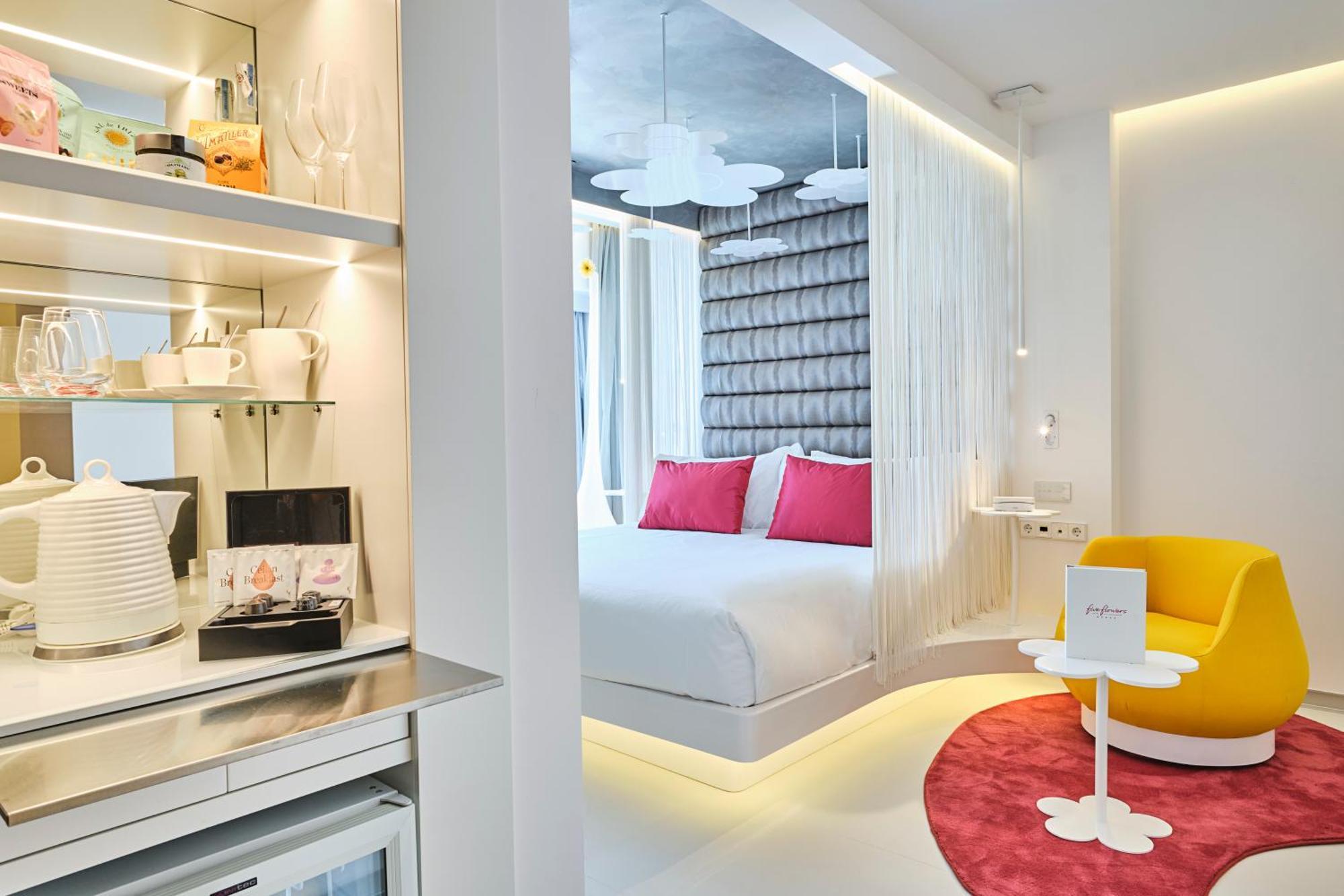 Five Flowers Hotel Formentera, Member Of Melia Collection 에스푸홀스 외부 사진