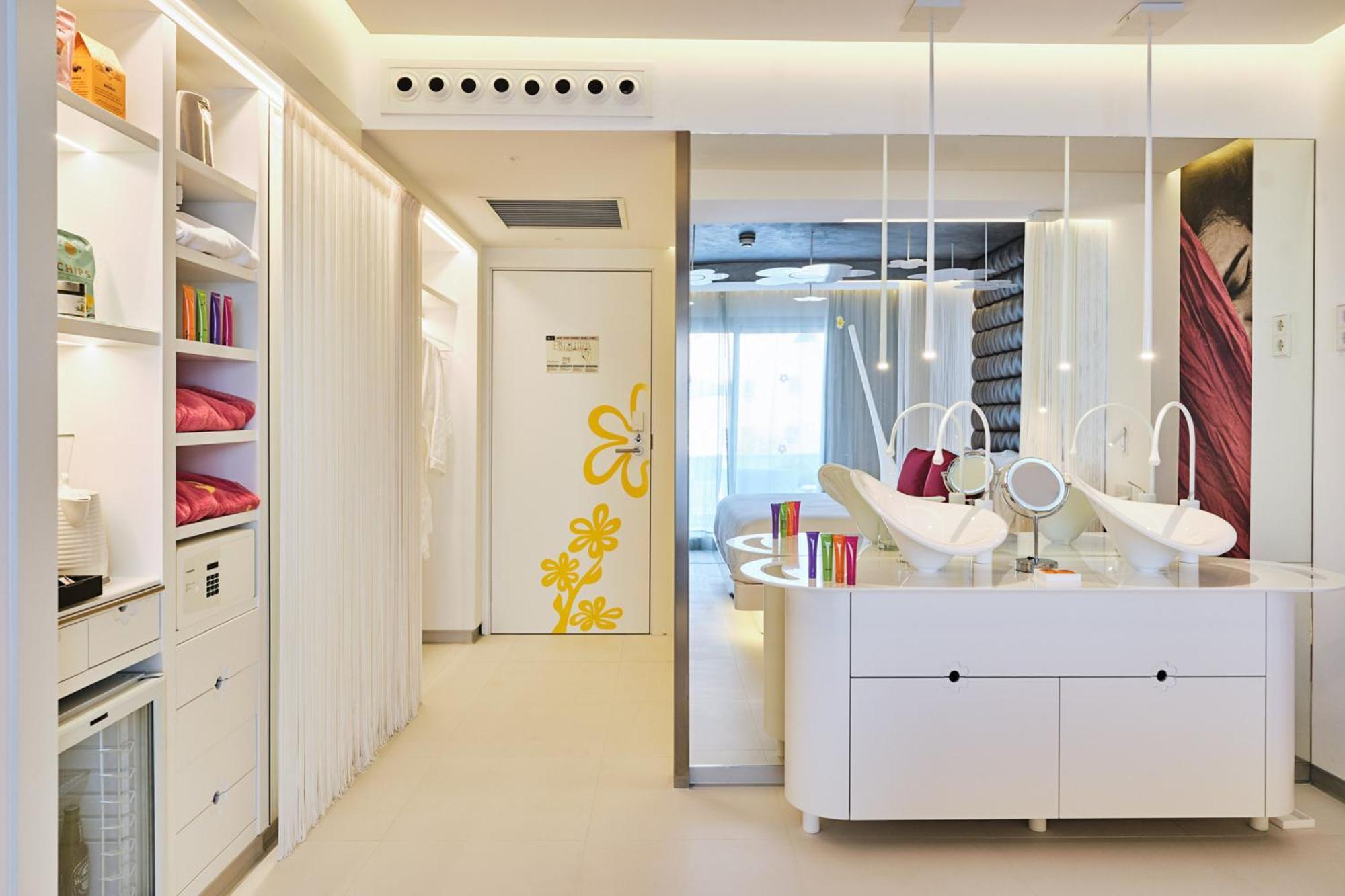 Five Flowers Hotel Formentera, Member Of Melia Collection 에스푸홀스 외부 사진