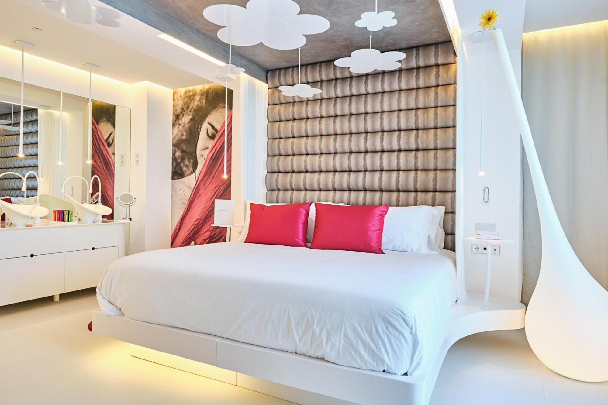 Five Flowers Hotel Formentera, Member Of Melia Collection 에스푸홀스 외부 사진