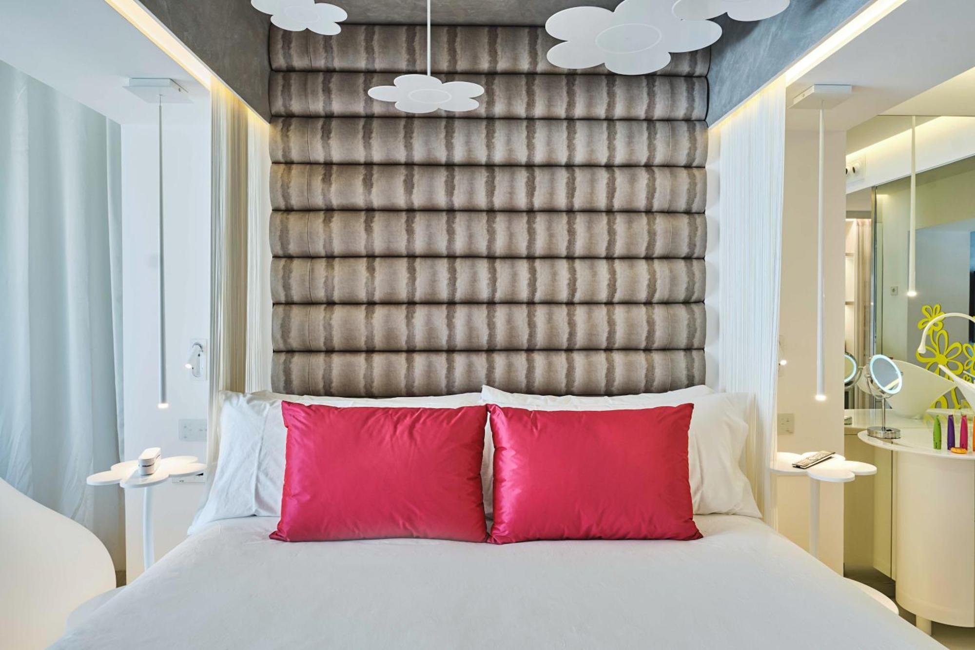 Five Flowers Hotel Formentera, Member Of Melia Collection 에스푸홀스 외부 사진